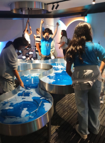 Burbujas-Visita-Educativa-Papalote-Fundaser